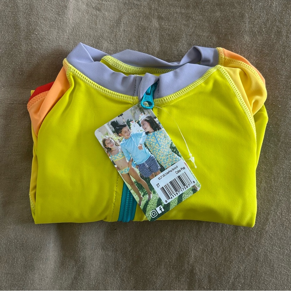 2T Toddler Colorful Swim Rashguard - Picture 2 of 3
